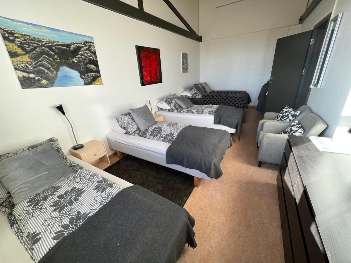 Godaland Guesthouse Hlitharendi المظهر الخارجي الصورة